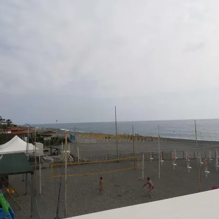Michelangelo Al Mare 公寓 斯卡莱阿